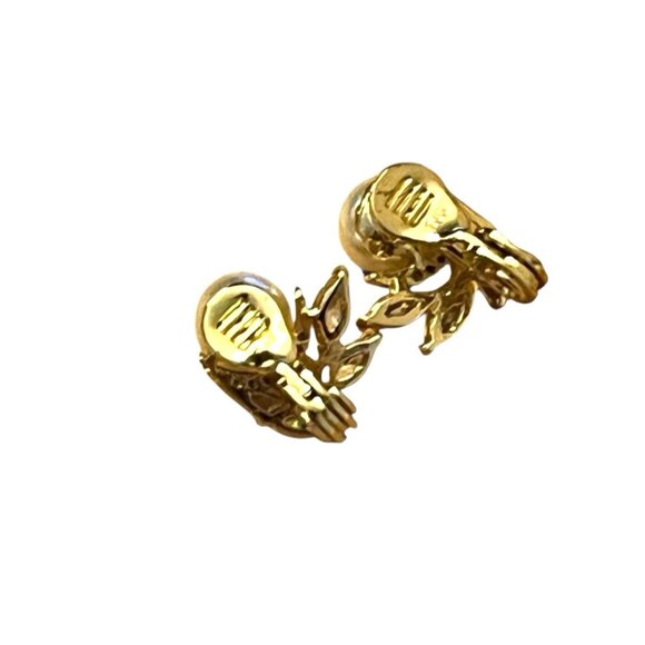 Marquis Cubic Zirconia Imitation Pearl Gold Tone Comfort Clip On Earrings TJG - Picture 5 of 7